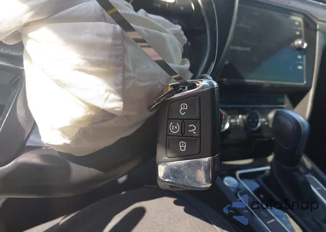 2020 Volkswagen Arteon 2.0T Sel z USA, uszkodzony, nr VIN WVWCR7AN6LE015292